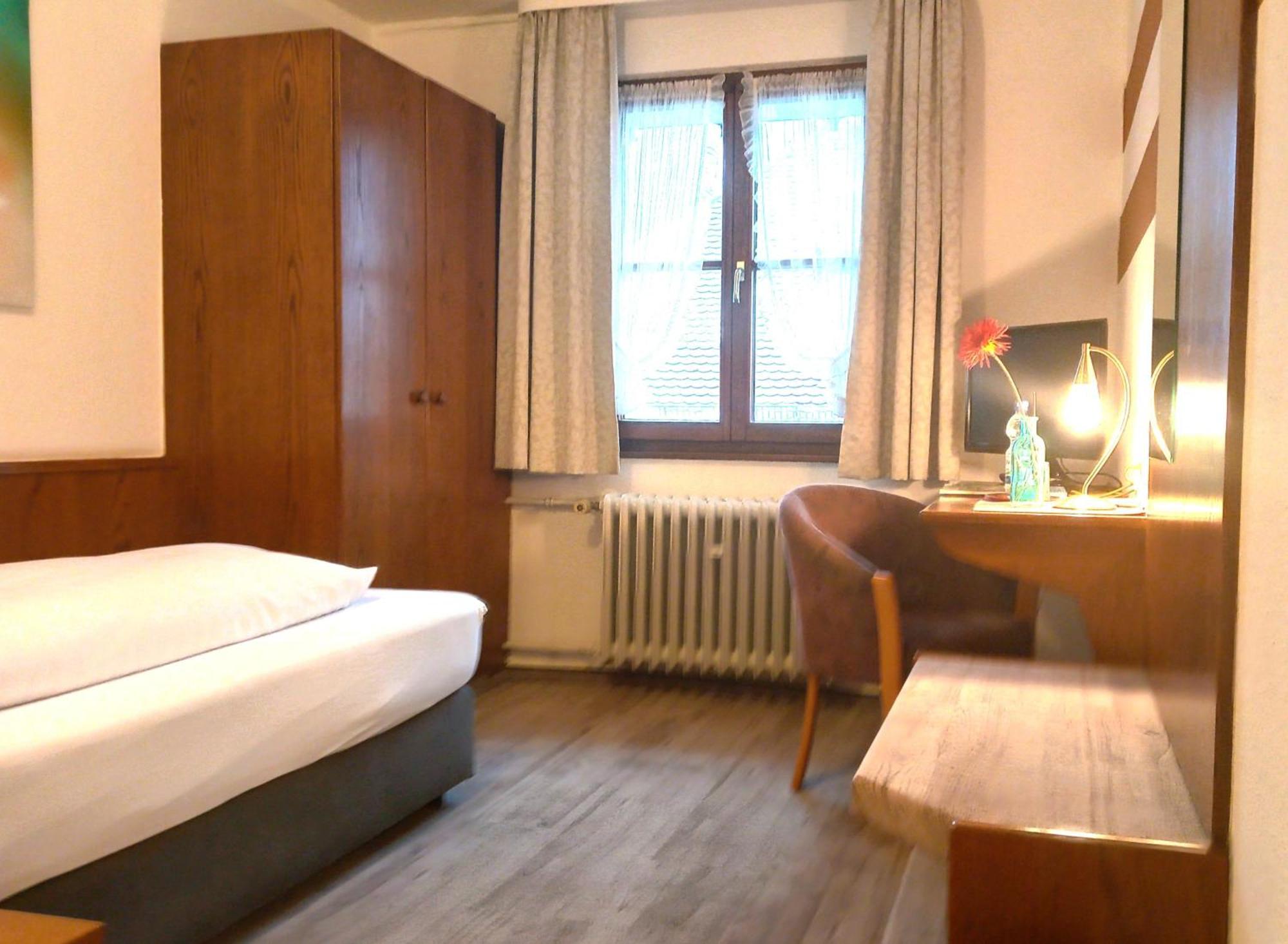 Hotel Gasthof Kreuz Bad Buchau Kültér fotó